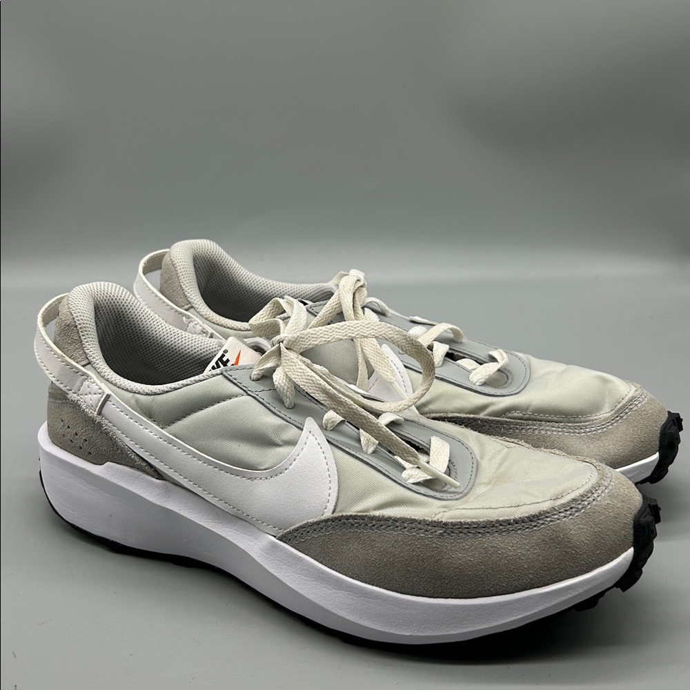Cute Nike waffle debut fog sz 9